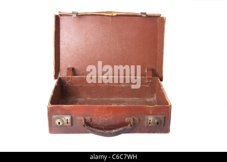 Old brown antique vintage valise vide ouvert sur blanc Banque D'Images