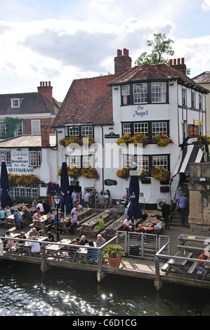 18th Century The Angel on the Bridge Pub, Hart Street, Henley-on-Thames, Oxfordshire, Angleterre, Royaume-Uni Banque D'Images