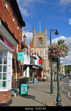 Hart Street montrant St.Marys Church, Henley-on-Thames, Oxfordshire, Angleterre, Royaume-Uni Banque D'Images