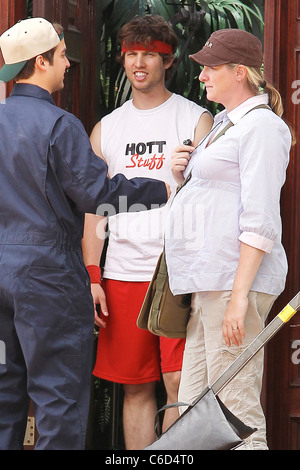 Jon Heder dans un décor de cinéma en tournage à Toluca Lake Los Angeles, Californie - 24.06.10 Banque D'Images