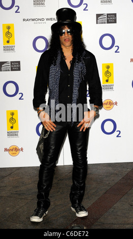 Barre oblique O2 Silver Clef Awards 2010 tenue à l'hôtel Hilton de Londres, le Park Lane - Arrivées. Londres, Angleterre - 02.07.10 Vince Maher Banque D'Images