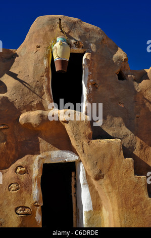 Une image graphique de l'ancien village tunisien de Ksar Hadada utilisé dans les films Star Wars Banque D'Images