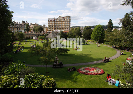 Jardins Parade dans le centre-ville de Bath dans le Somerset en Angleterre Banque D'Images