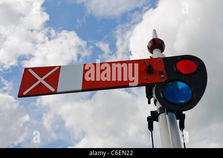 Un-quart inférieur stop signal ferroviaire sémaphore Banque D'Images