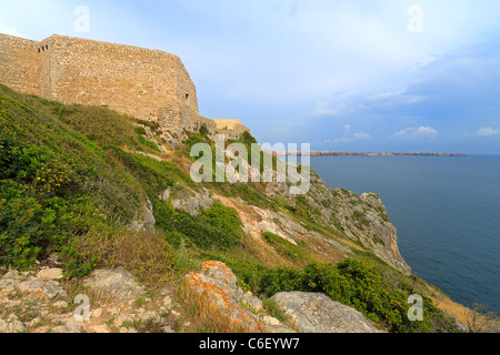 Belixe forteresse, Algarve, Portugal. Fort construit dans le milieu des années 1500 à la garde côtière de la côte sud du Portugal contre le piratage. Banque D'Images