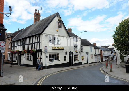 Le Crown Inn Stafford Street à Market Drayton, Shropshire, England, UK Banque D'Images