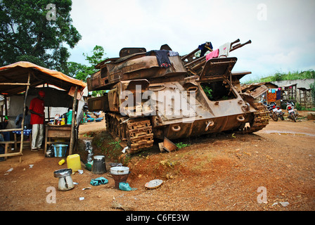 La rouille dans le réservoir de Segbwema, Sierra Leone Banque D'Images