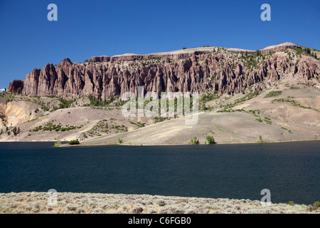 Les Dillon pinacles et Blue Mesa Reservoir in Curecanti National Recreation Area Banque D'Images