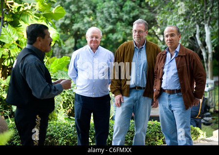 Le Président Calderón et Peter Greenberg visiter les plantations dans la région de tequila Jose Cuervo lors du tournage au Mexique la Tournée royale Banque D'Images