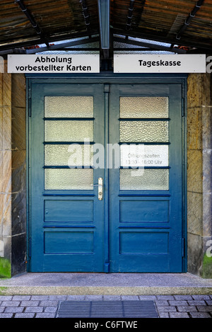 Le bureau de vente des billets pour le Festival de Bayreuth Festspielhaus, Bayreuth ou théâtre, Bavière, Allemagne Banque D'Images