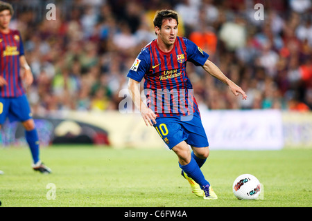 Lionel Messi (Barcelone) jouant pour le Trofeo Joan Gamper match entre FC Barcelona 5-0 Napoli. Banque D'Images