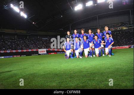 Japon groupe Équipe de line-up avant le Kirin Challenge Cup 2011 match entre le Japon 3-0 La Corée du Sud. Banque D'Images