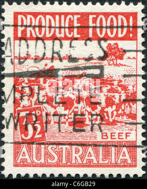 Australie - 1953 : timbre imprimé en Australie, est consacré à la production alimentaire, la viande bovine est représenté Banque D'Images