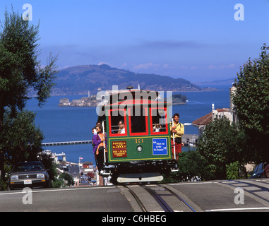 Un téléphérique sur Hyde Street, San Francisco, Californie, États-Unis d'Amérique Banque D'Images