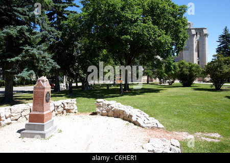 La tombe de Louis Riel dans l'enceinte de la cathédrale de Saint-Boniface Winnipeg Manitoba canada quartier français Banque D'Images