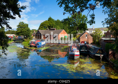 Langley Mill Basin sur le canal à l'Erewash Grand Bassin Nord Langley Mill Dorset England UK GB EU Europe Banque D'Images