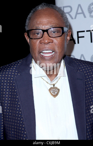 Sam Moore l'AFTRA AMEE Prix lors de la grande salle de bal à l'intérieur de la Plaza Hotel - Arrivées La ville de New York, USA - 22.02.10 Banque D'Images