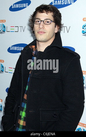 Andy Samberg Le Black Eyed Peas lancer le Samsung 3D LED TV au Time Warner Center - Arrivées New York City, USA - Banque D'Images