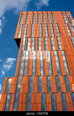 Tour de radiodiffusion, de Leeds. Conçu par Feilden Clegg Bradley, il fait partie de l'université Leeds Met Banque D'Images