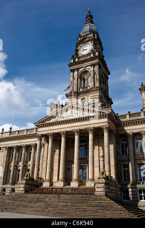 Hôtel de Ville de Bolton, qui a ouvert ses portes en 1873 et conçu par l'architecte William Hill de Leeds. Banque D'Images