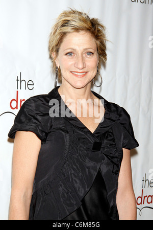 L'actrice Edie Falco assiste à la Drama League's 26e gala annuel de toutes les étoiles, 'une célébration musicale de Broadway, respect des Banque D'Images