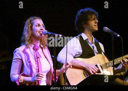 Les Lisps : Sammy Tunis et CÃ©sar Alvarez Ars Nova 5410 Music Marathon avec un concert Présentation de 'Futurity', une nouvelle Banque D'Images