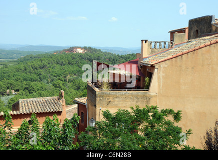 Restaurant à Roussillon, département de Vaucluse, région de la Provence en France Banque D'Images