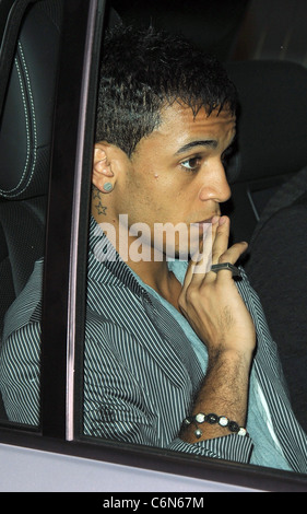 Aston de JLS O2 Silver Clef Awards 2010 tenue à l'hôtel Hilton London Park Lane, Londres, Angleterre - Arrivées - 02.07.10 Banque D'Images