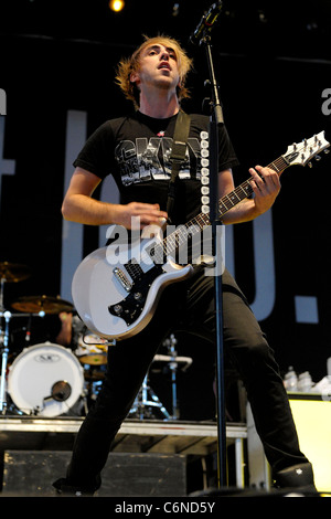 Alex Gaskarth de tous les temps faibles en live sur scène durant la tournée d'embobiner à Amphithéâtre Molson Canadian. Toronto, Banque D'Images