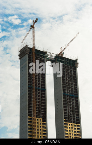 Un immense immeuble en construction Banque D'Images