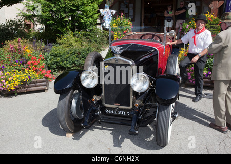 Rassemblement des voitures classiques à Praz-sur-Arly le 21 août 2011 Banque D'Images