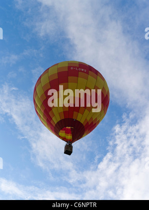 Dh Bristol Balloon Fiesta CLIFTON BRISTOL montgolfières montgolfière vol en vol ciel nuages Banque D'Images