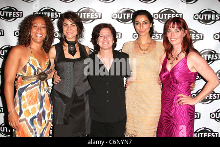 Erika Ringor, Traci Dinwiddie, Directeur Nicole Conn Necar Zadegan, et Mary Wells le Los Angeles Premiere de 'Elena irréversible" Banque D'Images