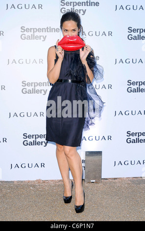 Myleene Klass, Serpentine Gallery Summer Party dans les jardins de Kensington - Londres, Angleterre - Arrivées 08.07.10 Joe Maher Banque D'Images