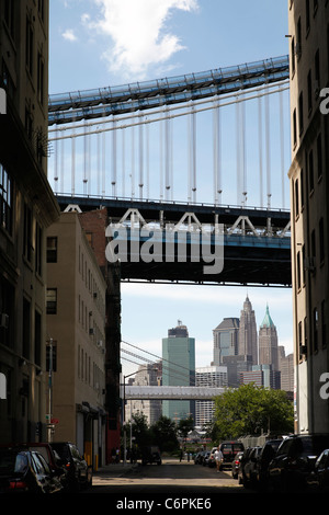 Pont de Manhattan et Skyline Manhatan vu depuis le quartier de DUMBO Brooklyn, NY, USA Banque D'Images