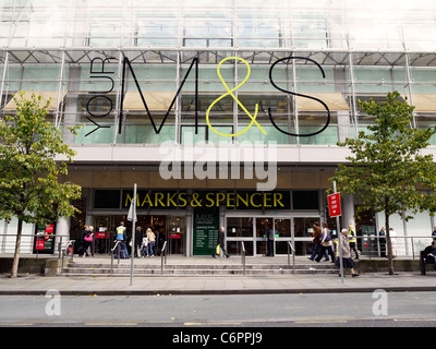 Entrée de magasin Marks & Spencer à Manchester UK Banque D'Images