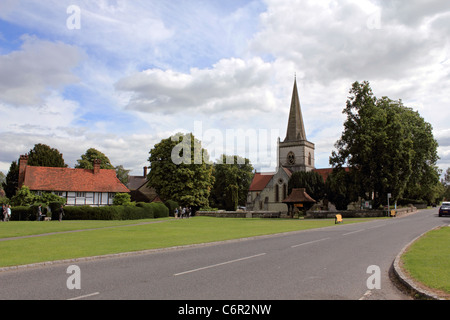 Headley est un joli village près de Dorking, Surrey England UK Banque D'Images