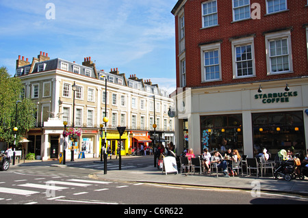 Circus Road et High Street, St.John's Wood, City of Westminster, London, Greater London, Angleterre, Royaume-Uni Banque D'Images