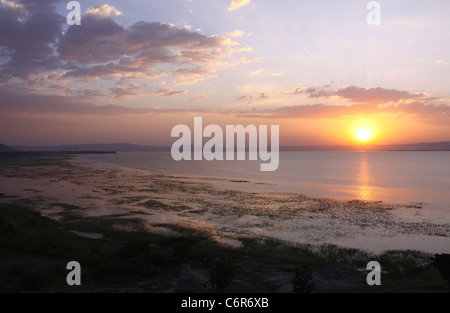 Coucher du soleil sur le lac Awassa Banque D'Images