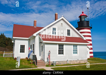 Quoddy Head Lighthouse West à Lubec, Maine. Banque D'Images