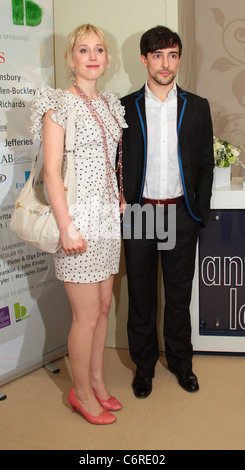 Hattie Morahan et Blake Levasseur , assiste à l'Antiquités Art Gala Londres Londres, Angleterre - 09.06.10 Schirley Amaral Banque D'Images