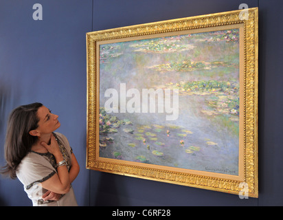 Bassin aux nymphéas de Claude Monet - 1906, évalués à 40 millions de livres d'Art Moderne et impressionniste Vente du soir le 23 juin 2010 - Communiqué Banque D'Images