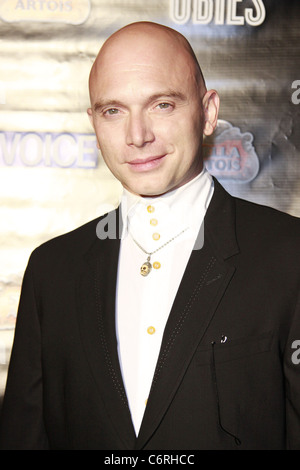 Michael Cerveris participant à la 2010 Village Voice prix OBIE, honorant le meilleur de Broadway, qui s'est tenue au Webster Hall. Nouveau Banque D'Images