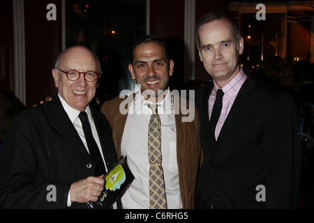 Mart Crowley, Jonathan Hammond, et Jack Cummings III participation à la 2010 Village Voice prix OBIE, honorant le meilleur de Banque D'Images