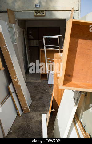 Les sans-abri des squatters dans les dortoirs de l'Université hébraïque abandonné s'attendent à ce que la police force l'expulsion. Jérusalem, Israël. 06/09/2011. Banque D'Images