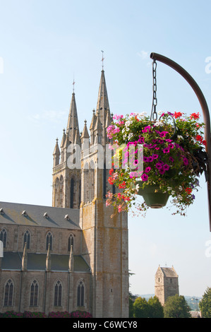 La cathédrale de St Hilaire du Harcouet, Normandie, France Banque D'Images