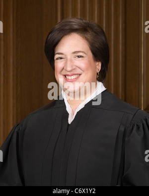 Portrait officiel de la Cour suprême des États-Unis Elena Kagan Banque D'Images