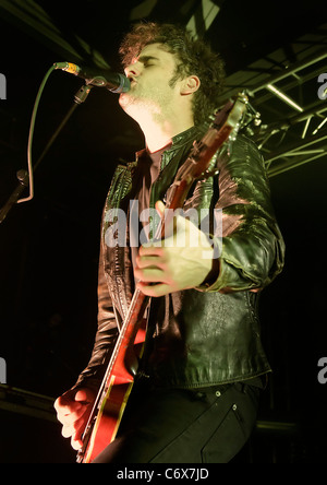 Black Rebel Motorcycle Club en live à l'O2 Academy Liverpool Liverpool, Angleterre - 27.04.10 Sakura Banque D'Images