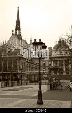 Palais de Justice (Palais de Justice) à Paris. La France. Banque D'Images