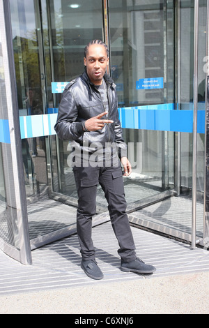 Lemar en dehors de l'ITV studios London, England - 17.05.10 Banque D'Images